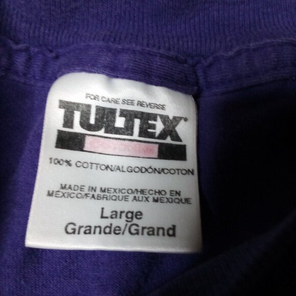 Vintage Alaska Polar Bears Graphic T-Shirt - Picture 4 of 7